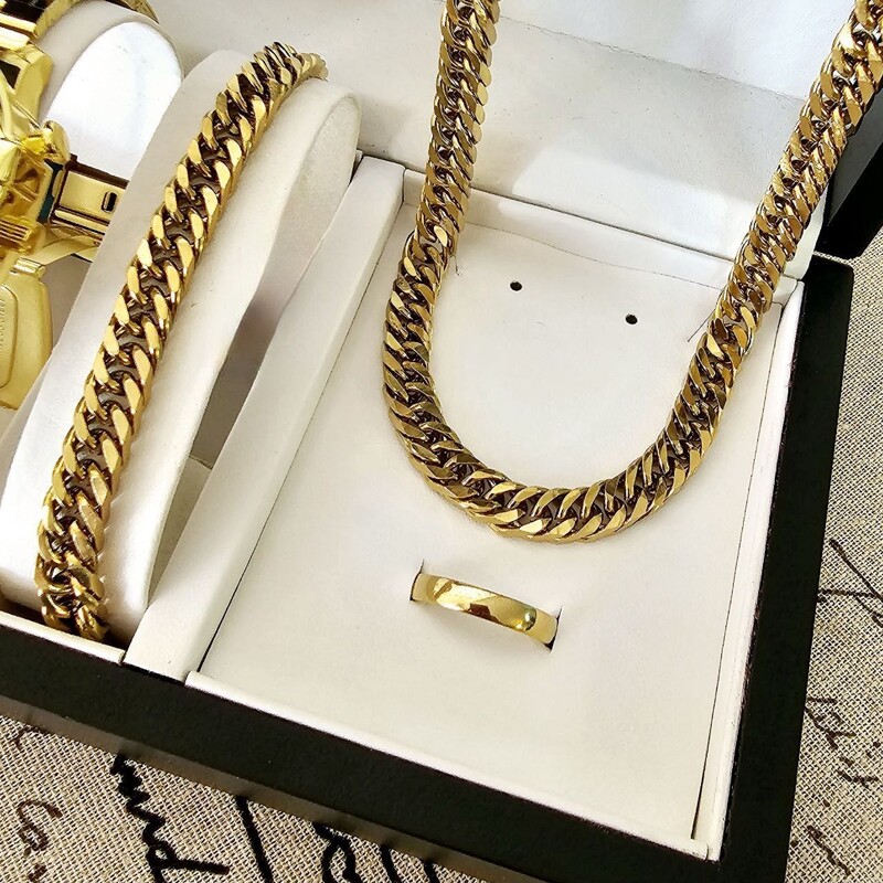 ست ساعت دیزل و گردنبند و دستبند و حلقه استیل طلایی مردانه