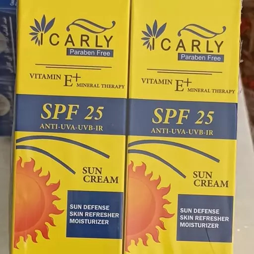 کرم ضدآفتاب مردانه بی رنگ SPF30 آی کارلی حجم 50 میلی لیتر  و SPF 25  