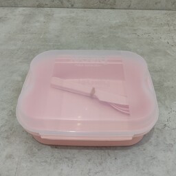 ظرف غذا جنس پلاستیک همراه با قاشق و چنگال و چاقو طول 19 در 18 در 7 سانت رنگ صورتی مارک لاولی 
