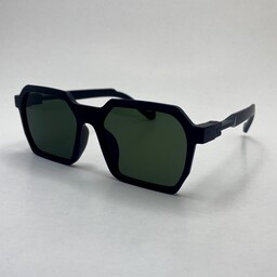 عینک آفتابی سبز مستطیلی محافظ کامل uv400 به همراه کاور و دستمال نانو رایگان مناسب برای آقایان و بانوان