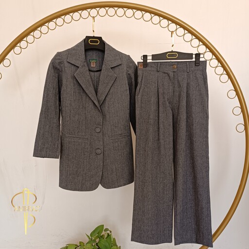 کت شلوار لینن ملانژ مانتو شلوار لایه کوبی شده در سه رنگ دارای سایزبندی برند امبراز 