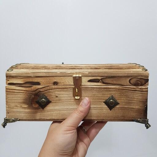 صندوقچه چوبی پایه فلزی با قفل اویز سندبلاست(خریدمستقیم از تولیدکننده)