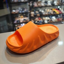 دمپایی راحتی و ضد سر برند نیکتا با کد 249در رنگ پرتقالی و سایز بندی 37 تا 40 