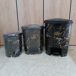 سطل زباله پدالی ماربل طرح سنگ ، سایز متوسط، رنگ مشکی، ارتفاع 30 قطر 25