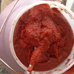 رب گوجه فرنگی خانگی درجه یک تازه ظرف های شش کیلووپونصدگرمی