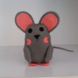 عروسک موش نمدی