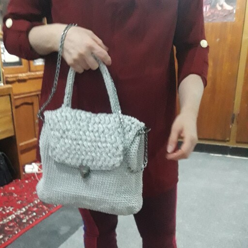 کوله پشتی دخترونه مکرومه رنگ نقره ای(طوسی روشن) مناسب دختران شیک پوش