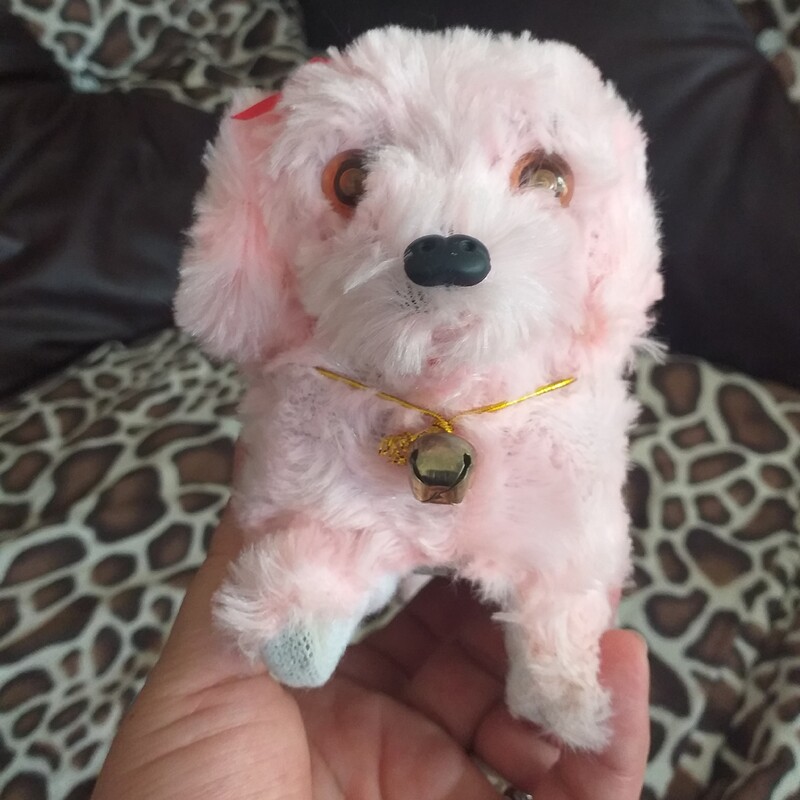 عروسک سگهای متحرک  بهترین هدیه برای جشنهای تولد و بازی کودکان 