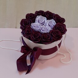 باکس گل رز روبانی، ترکیب رنگ بنفش تیره و یاسی