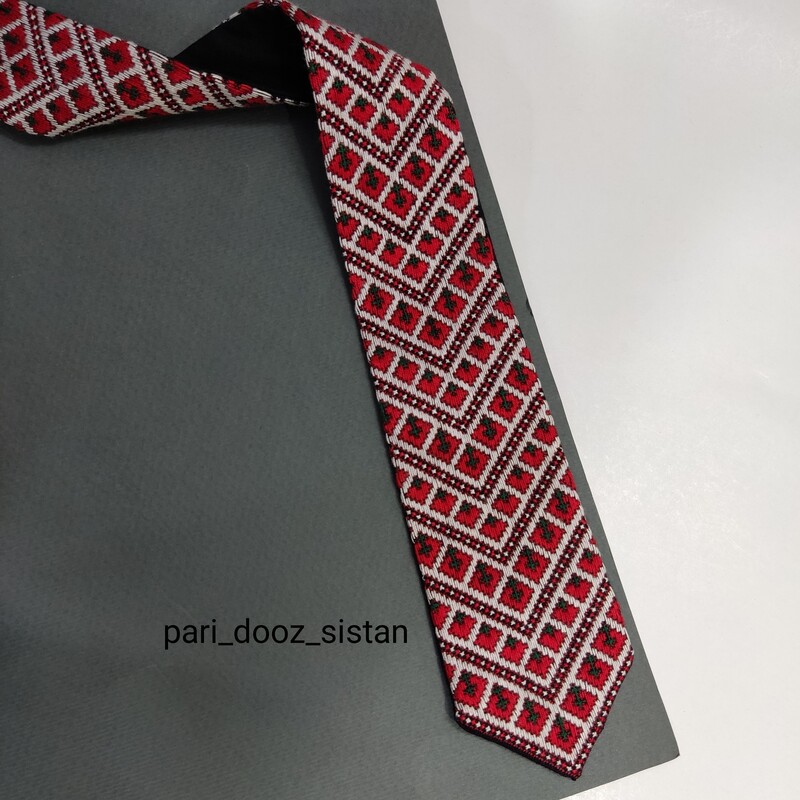  کراوات سوزن دوزی هانل01( اصیل در زبان بلوچ) کاملا دست دوز و ظریف