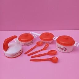 سرویس آشپزخانه ظرف و قابلمه اسباب بازی دخترانه (اسباب بازی سرویس آشپزخانه 8 تیکه )      ست لوازم  آشپزخانه 