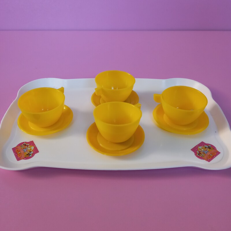 اسباب بازی سرویس سینی چای خوری (سینی چایی خوری ) سینی و لیوان چای و نعلبکی پلاستیکی مارک AST Toy   ساخت ایران   