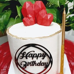 کیک تولد ساده با قلب های شکلات(خونگی)(ارسال به محمدیه رایگان و به اطراف بصورت پس کرایه می باشد) وزن کیک 1250