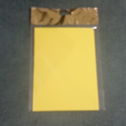 کاغذ رنگی زرد پر رنگ سایز A6 بسته 500 عددی 