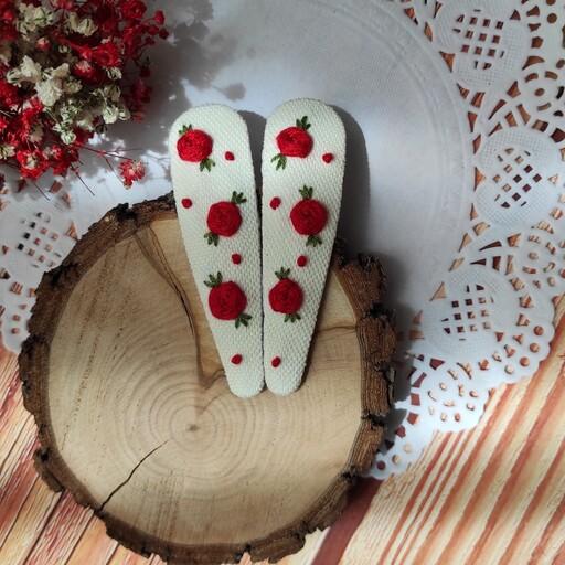  گلسر  تق تقی گلدوزی شده با دست(گیره سر گلدوزی شده،) سفارشی 