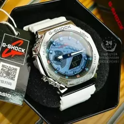 ساعت  مچی جی شاک GA2100دور فلزی  بند سفید(جیشاک GShock)های کپی تمام فول تنظیم اتوماتیک با پایتخت کشورها،اتولایت اتوماتیک