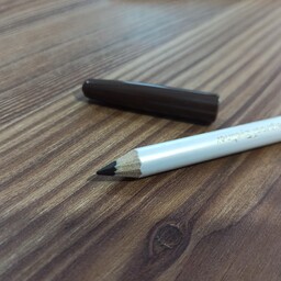 مداد خط لب فلورمار شماره 206