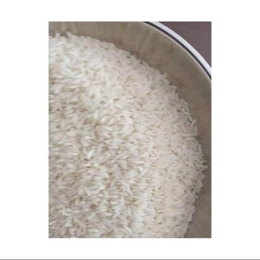 برنج طارم  محلی  شمال درجه یک خوش طعم و عطر بسته بندی 10 کیلویی