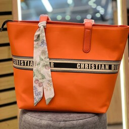 کیف دوشی زنانه جادار رنگبندی کامل برندمحبوب دیور مدل گلدونی مناسب تابستون ارسال رایگان