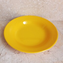 بشقاب خورشت خوری ملامین رنگ زرد  مارک یزد ملامین یزد دارای استاندارد مواد درجه یک تعداد یک عددی سایز 21 