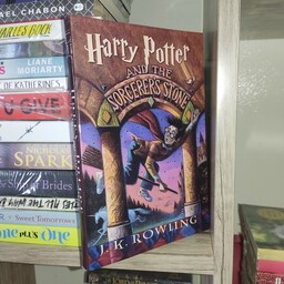 کتاب زبان اصلی Harry Potter and the Sorcerers Stone (هری پاتر و سنگ جادو) - اثر جی کی رولینگ