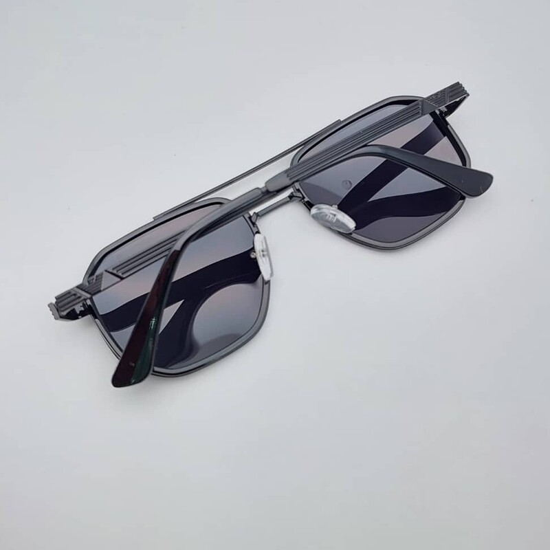 عینک آفتابی اسپرت امپریو آرمانی پلاریزه و یووی 400 رنگ فریم مشکی ارسال رایگان 