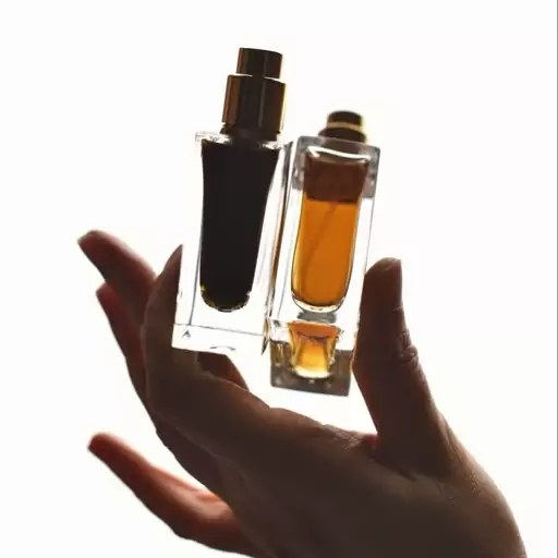 عطر زنانه مردانه گل سنجد 10 گرمی  تند و گرم 