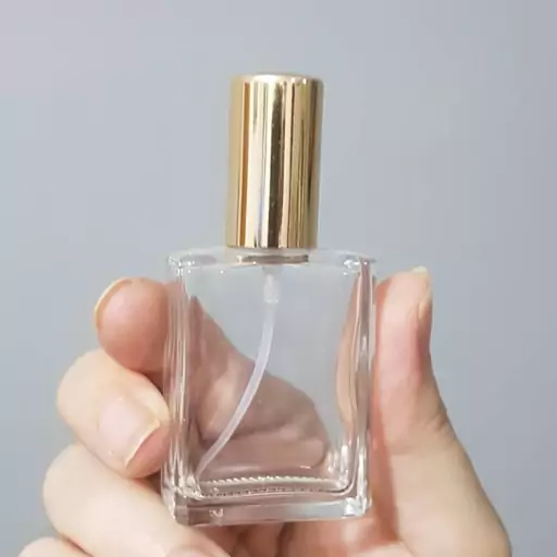 عطر مردانه تق هرمس 15 و 30 میل
Hermes Terre DHermes