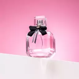 عطر زنانه ایوسن لورن مون پاریس 5 و 10 و 20 میل
Yves Saint Laurent Mon Paris