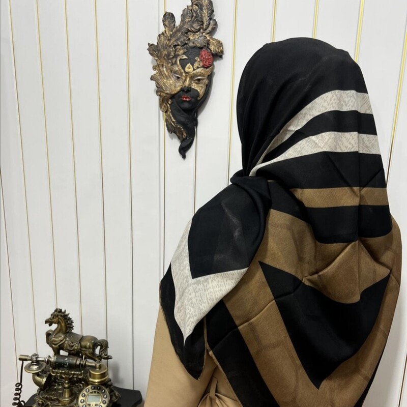 (روسری چارقد قم ) روسری نخ گارزا دستدوز قواره140 با 8طرح زیبا و جذاب 