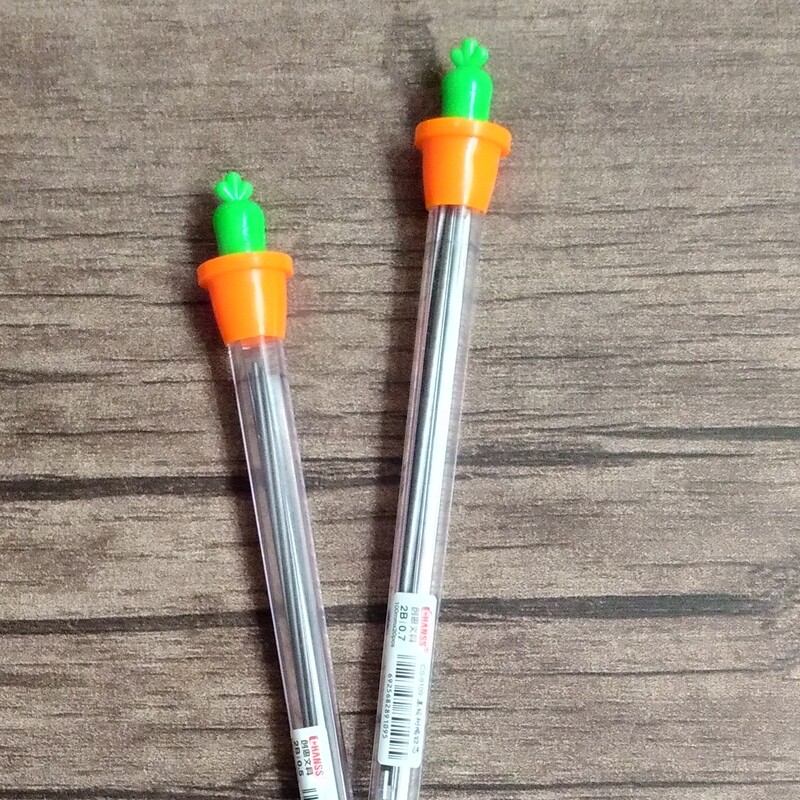 مغز یا نوک مداد هویجی 0.7 و 0.5