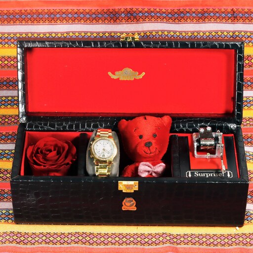 جعبه و باکس گل موزیکال رز جاودان مدل ترانه رنگ مشکی