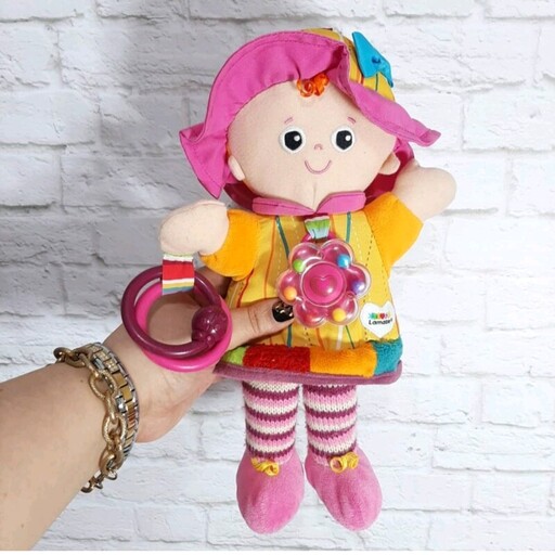 عروسک دختر ناناز لامازه