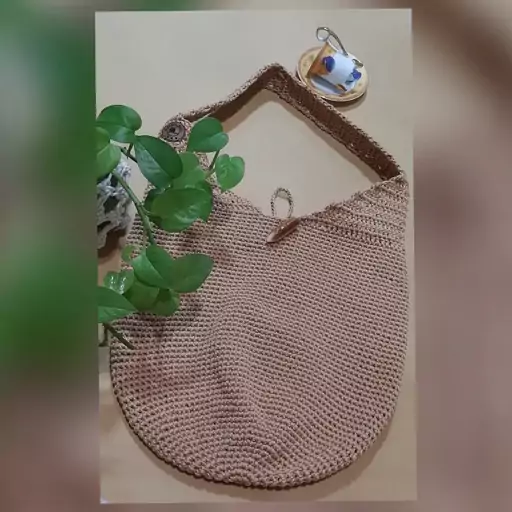 کیف توبره ای جنس مکرومه کتان.سبک و زیبا و حسابی کاربردی.