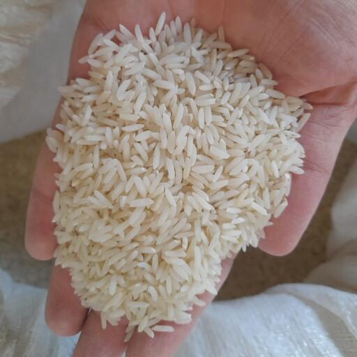 برنج طارم هاشمی  با وزن 10 کیلو گرم با کیفیت از بهترین مزارع کشاورزی استان مازندران