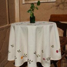 رومیزی  سنتی گلدوزی با دست در قطر 135