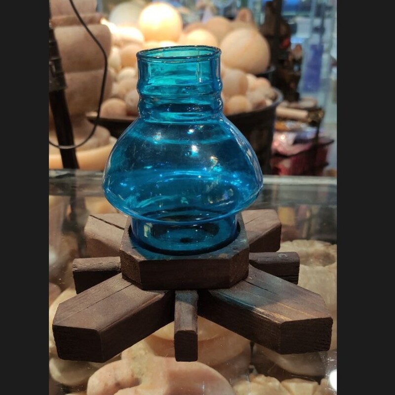 جا شمعی چوبی رو میزی همراه با حباب شیشه ای طرح ستاره