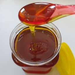 عسل صددرصد طبیعی و خوش عطر و طعم کنار. 