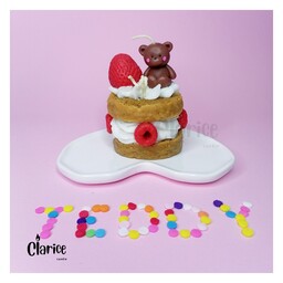 شمع فانتزی دستساز مدل کیک لایه ای با خرسی و توت فرنگی، هدیه تولد، گیفت تولد،شمع ولنتاین