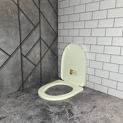 درب دوبل توالت فرنگی بارتون (آرام بند و آسان نصب)  