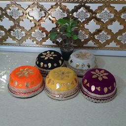 کلاه سنتی بچگانه، مخصوص لباس کوردی ، در رنگ های مختلف ،سوغات کرمانشاه