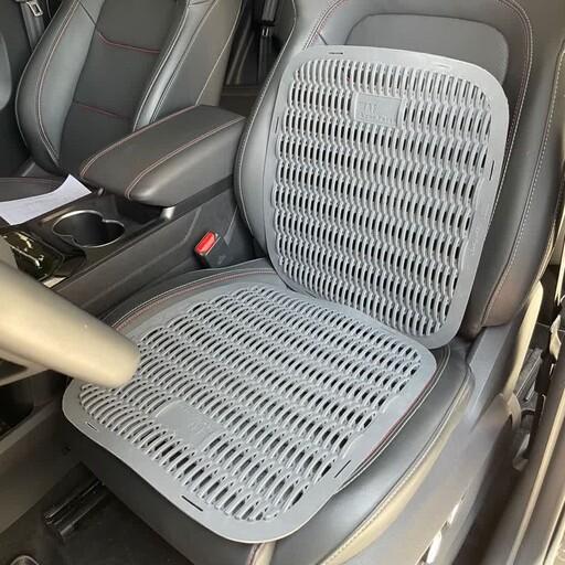 پشتی پلاستیکی مخصوص صندلی خودرو برند آذر فرش تهیه شده از مواد درجه یک