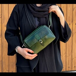 کیف چرم دوشی زنانه با بند قابل تنظیم (چرم طبیعی و کاملا دست دوز )