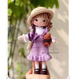 عروسک دختر باغبان