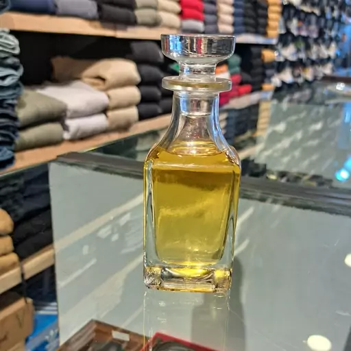 عطر گرمی بمب شنل ویکتوریا سکرت محصول شرکت لوزی-10 میل