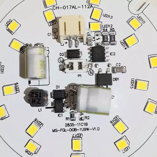 چیپ ال ای دی اضطراری 9 وات 220 و 3.7 ولت سفید مهتابی خازن دار 