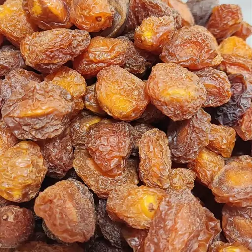 آلو بخارا گوشتی با پوست درجه یک (500 گرمی )