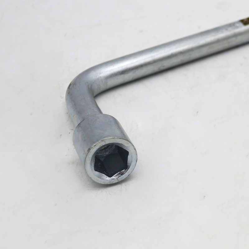 آچار خودرو و چرخ مدل داگ کد YP-25CM سایز 14 میلیمتر