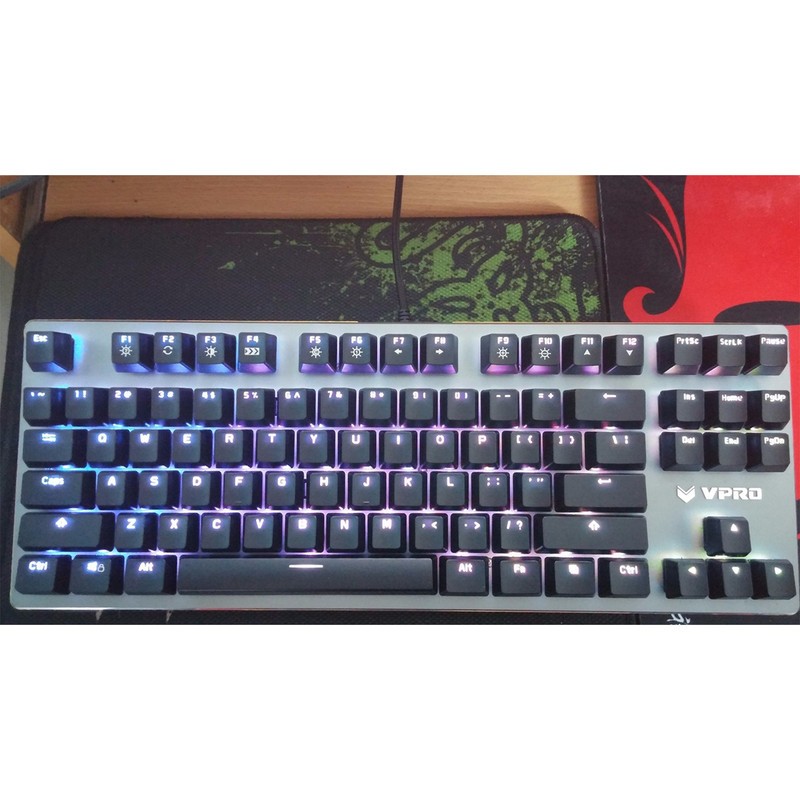 کیبورد مخصوص بازی مکانیکی رپو مدل  V500 RGB