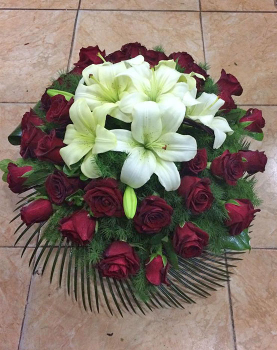 سبد گل گرد کد 775